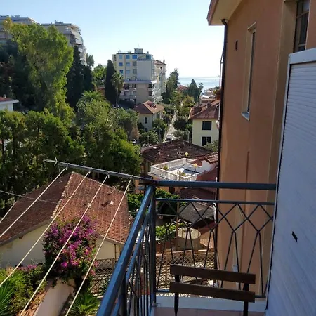 Appartamento Casa Francesca Con Parcheggio Gratuito Sanremo