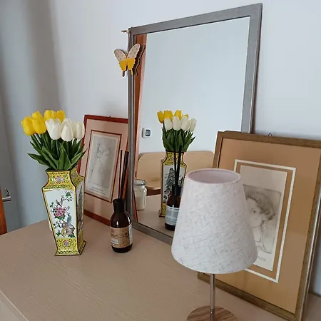 Casa Francesca Con Parcheggio Gratuito サンレモ