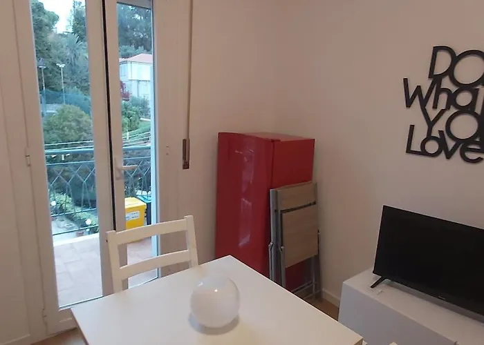 Casa Francesca Con Parcheggio Gratuito Sanremo