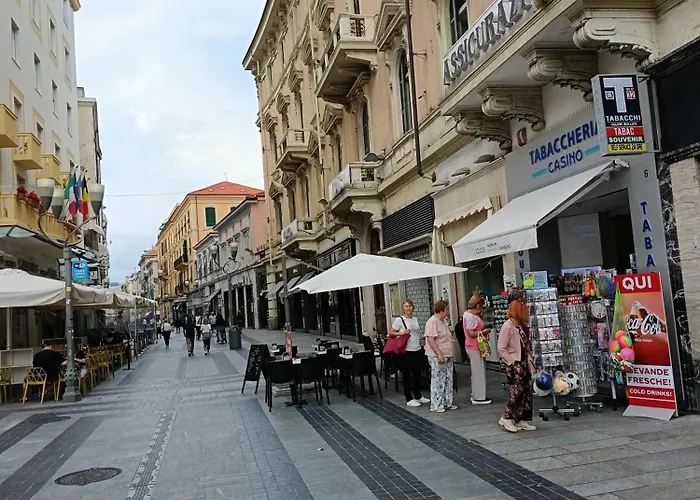 Casa Francesca Con Parcheggio Gratuito Sanremo